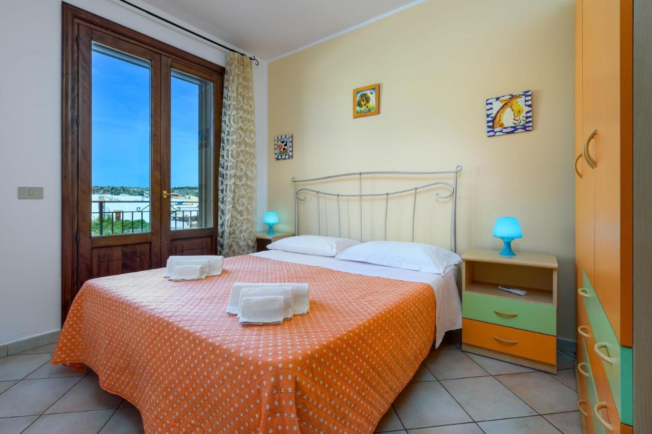 I Tre Golfi - Appartamenti Con Terrazzo Fino A 800 Mt Dal Mare San Vito Lo Capo Dış mekan fotoğraf