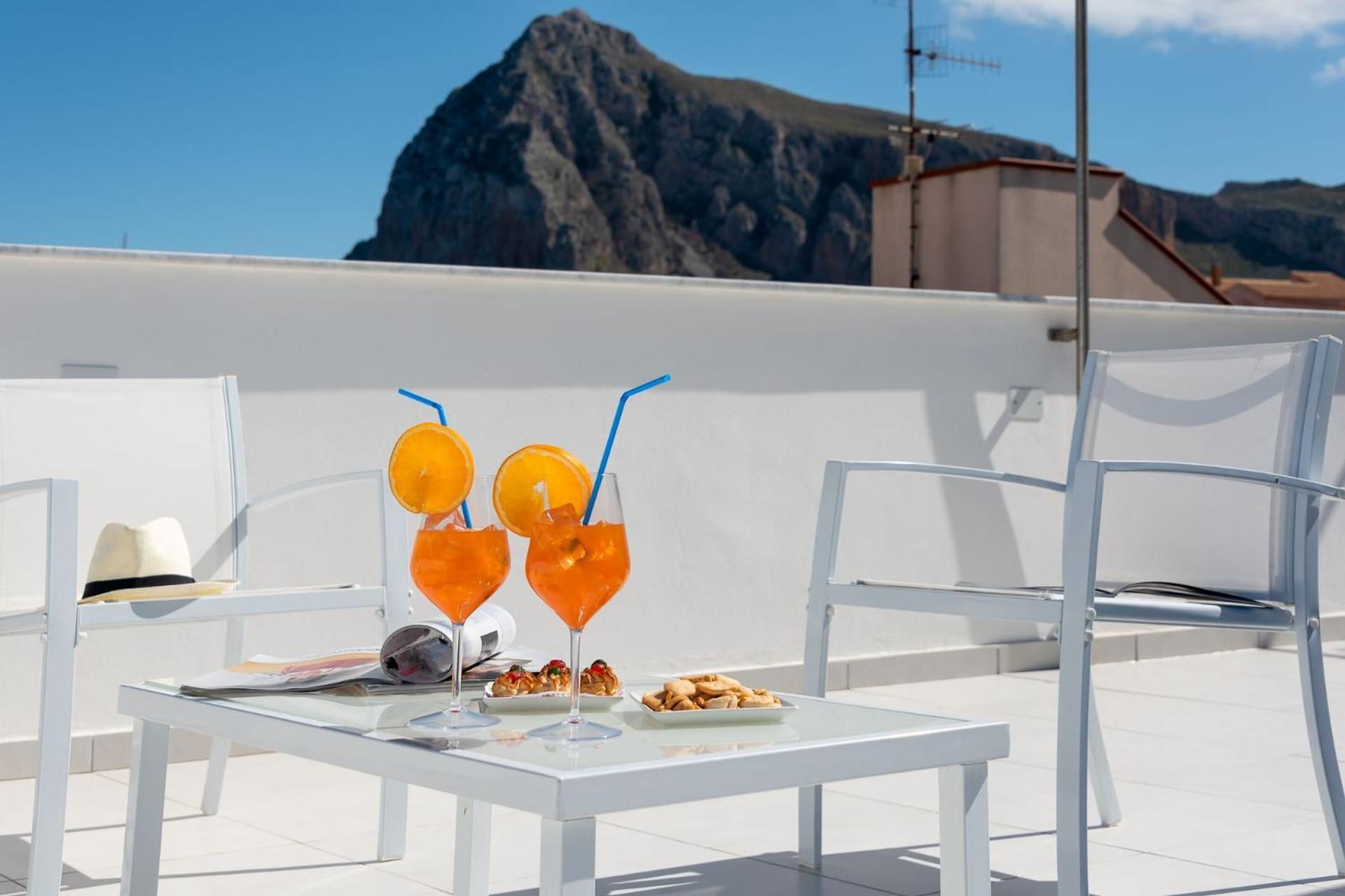 I Tre Golfi - Appartamenti Con Terrazzo Fino A 800 Mt Dal Mare San Vito Lo Capo Dış mekan fotoğraf