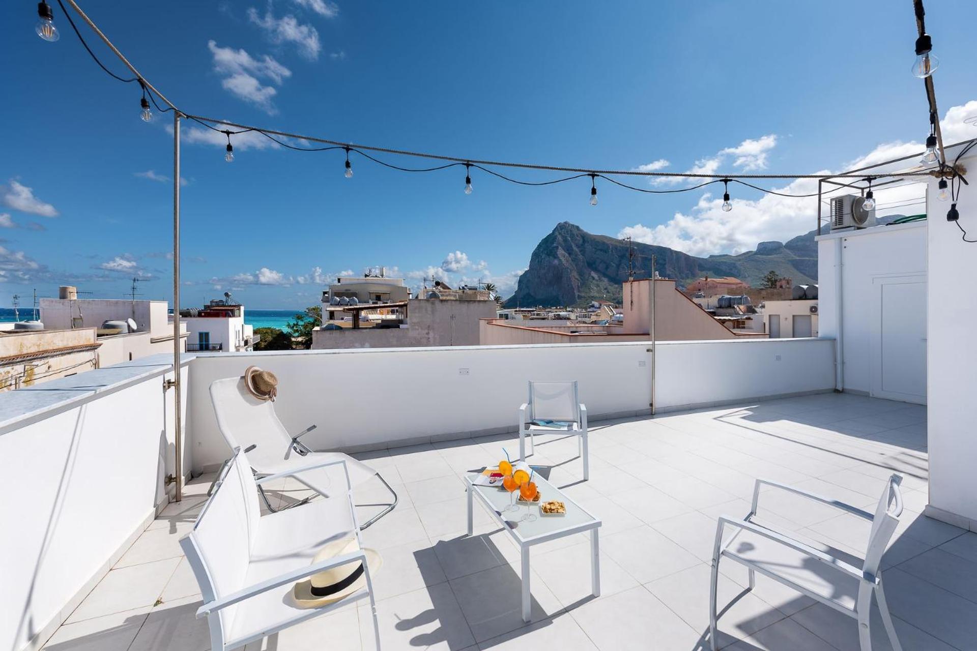 I Tre Golfi - Appartamenti Con Terrazzo Fino A 800 Mt Dal Mare San Vito Lo Capo Dış mekan fotoğraf